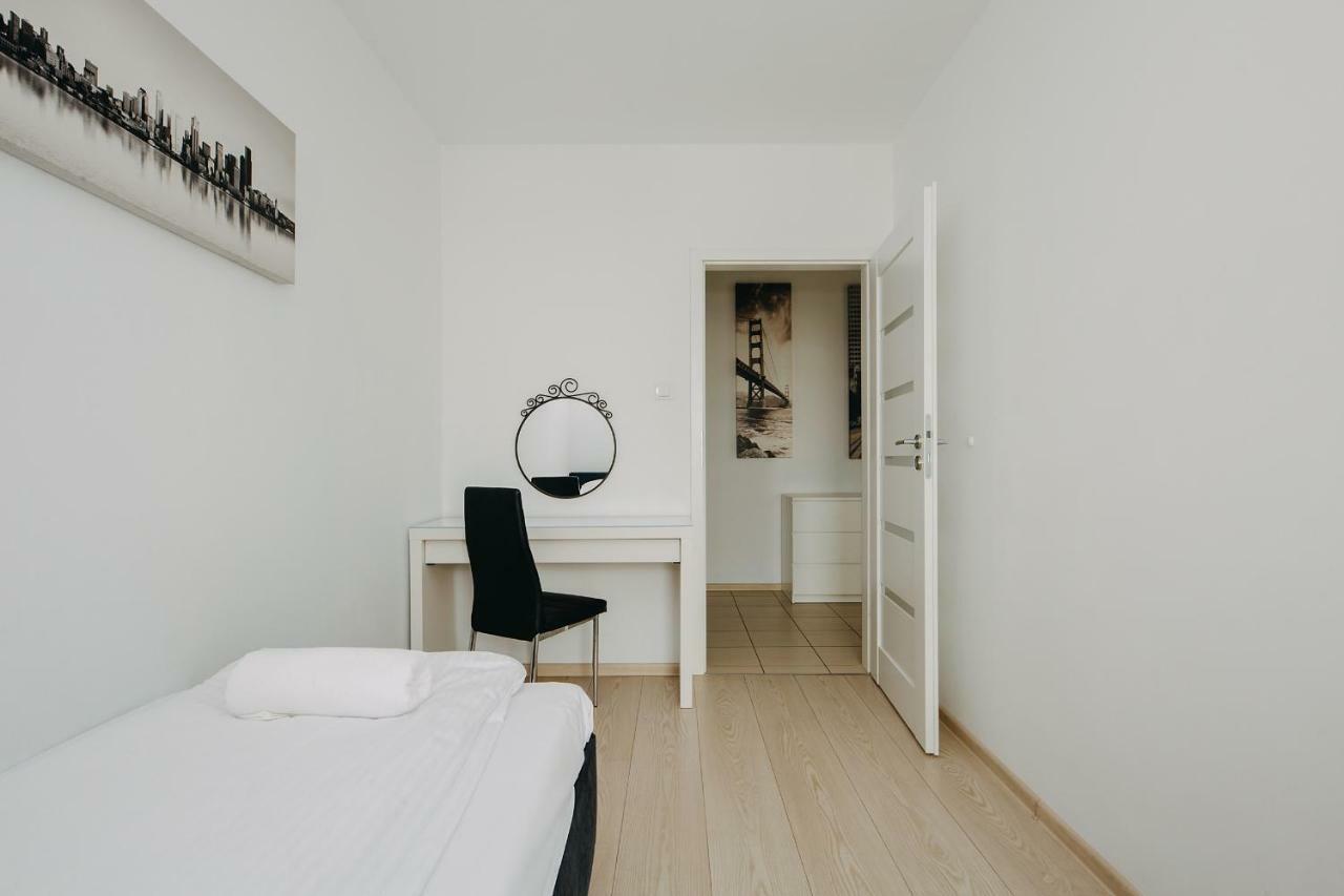 Shortstaypoland Krakowska Apartament *