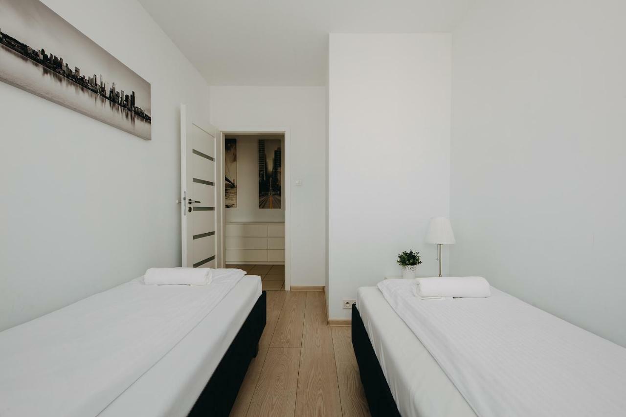 Shortstaypoland Krakowska * Warszawa